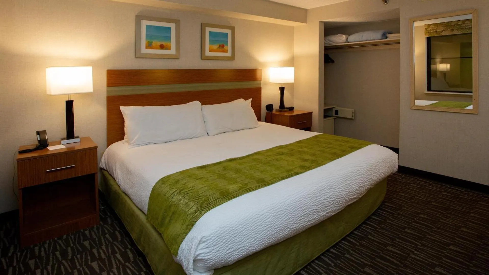 The Barclay Towers Hotel And Resort Virginia Beach
