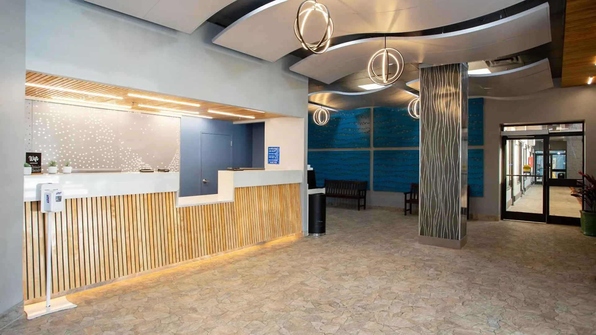 The Barclay Towers Hotel And Resort Virginia Beach 3*,