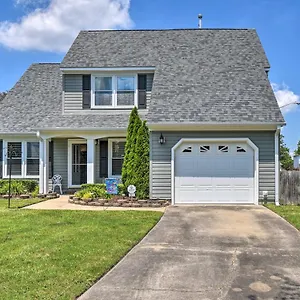 Holiday home Virginia Family House Less Than 1 Mi To Golf Club!