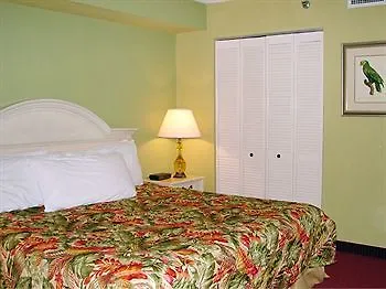 The Barclay Towers Hotel And Resort Virginia Beach